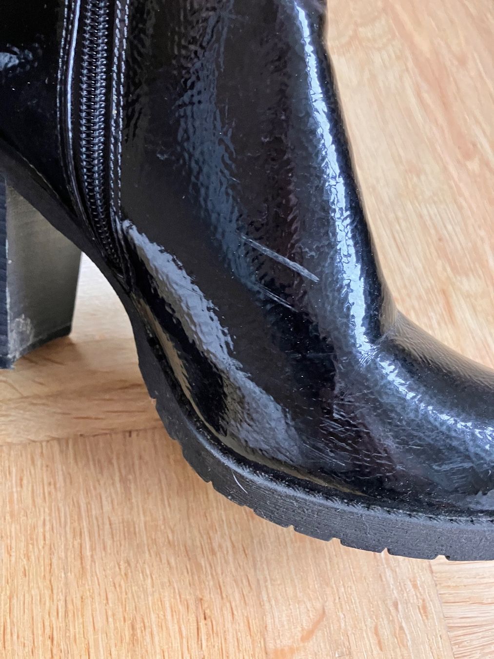 Scarpe da donna: Stiefeletten, schwarz, 38 – Usato da St.Gallen venduto da michel_simone 6
