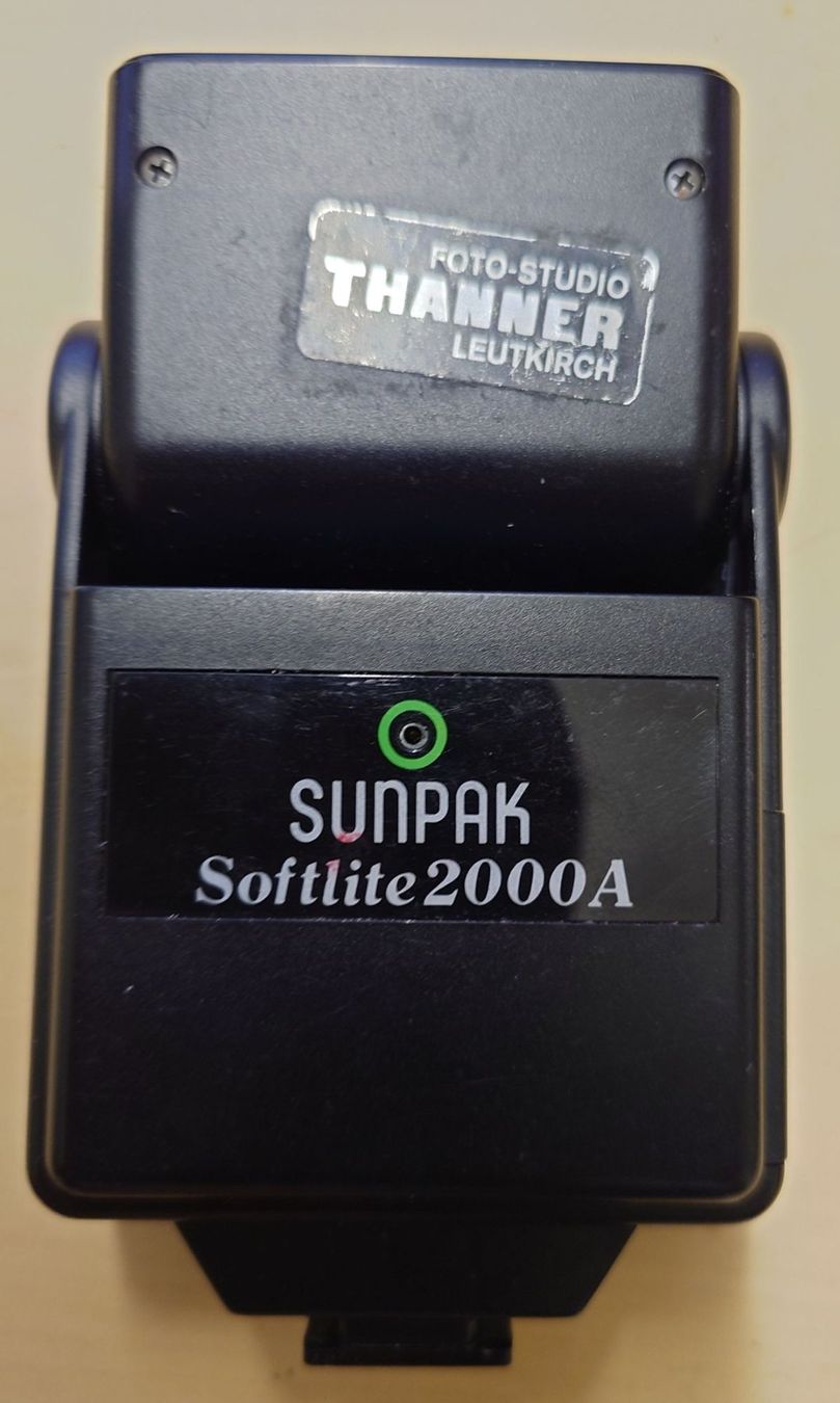 Flash: Blitzgerät Sunpak Softlite 2000A inkl. Etui & getestet – Usato da Ostermundigen venduto da Chrisascht 6