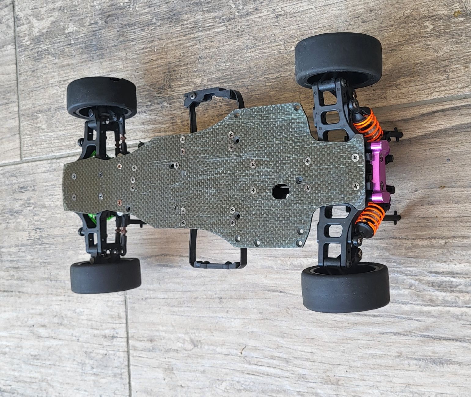 Kyosho RC Modellbau: KYOSHO 1/10 – Gebraucht aus islikon von mir_8cbw 4