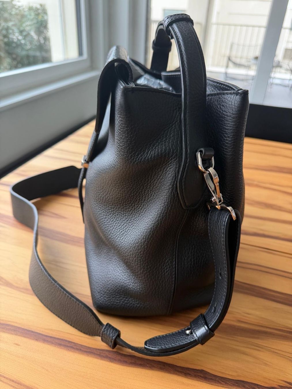 Tod'S Borse da donna: Tod's Handtasche aus Leder, schwarz – Usato da Liestal venduto da KUBULI28 2