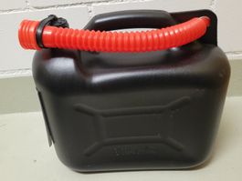 Kanister 10 Liter mit Ausgiesser