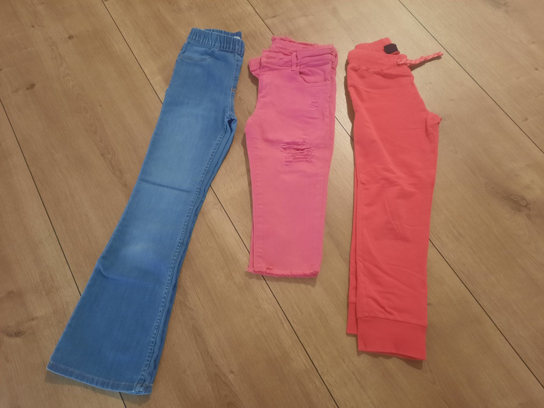 Guess Hosen: Mädchen Jeans Guess, CMP + 1 blauer Jeans – Gebraucht aus Winkel von M_gogs