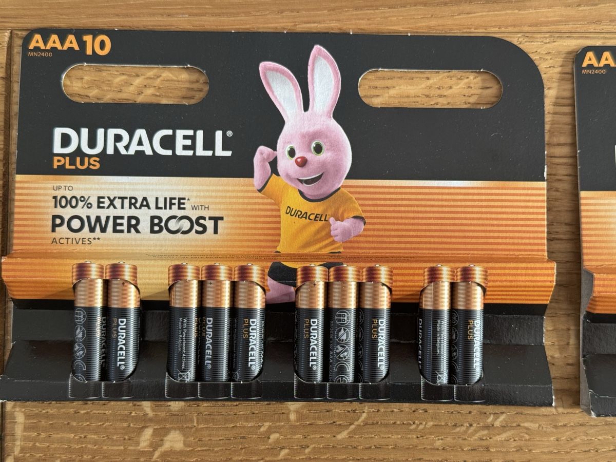 Duracell Accus & piles: 40 Duracell Batterien AAA10 – Neuf avec emballage d'origine à Hausen am Albis par Tuchen83 1