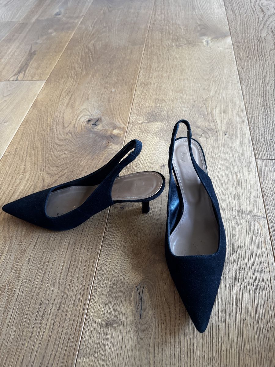 Scarpe da donna: Flattered Sling Pump Gr 40 in Schwarz – Usato da Zürich venduto da natashafalter 1