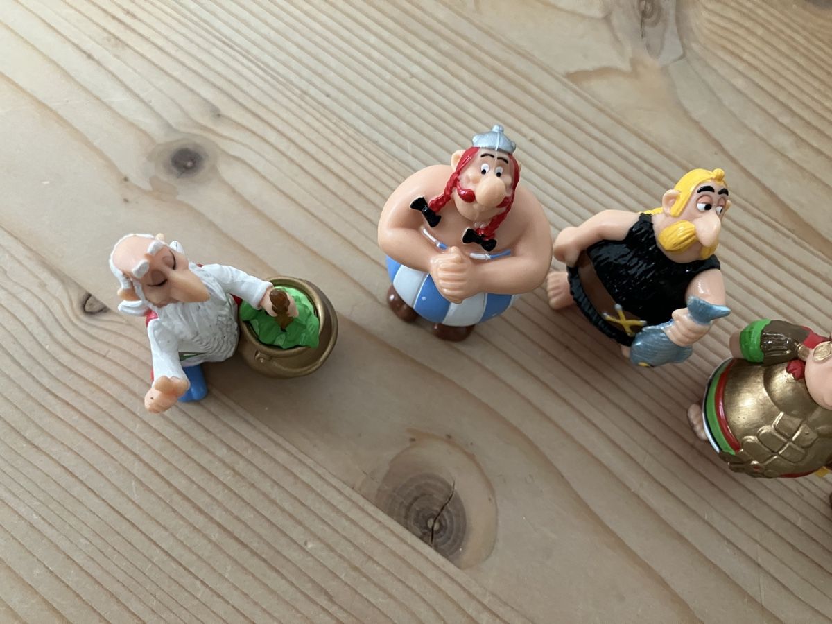 Statuette: Asterix und Obelix Figuren, 8 Stk. - Comic Klassiker! – Usato da Horgen venduto da Grizzly83 1