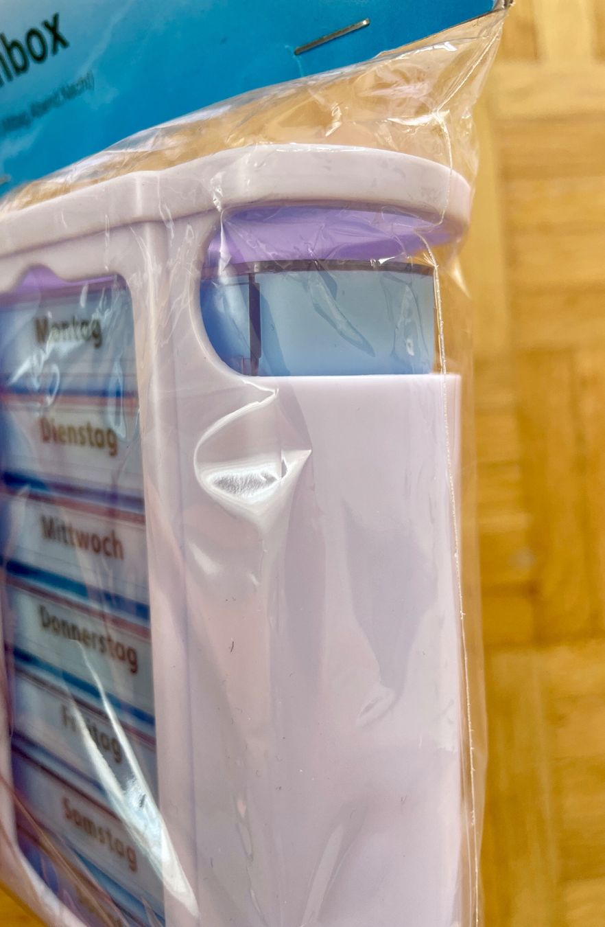 Sonstige Kosmetik & Pflege: Tablettendispenser/ Tablettendose/ Dosett für 7 Tage, NEU – Neu und originalverpackt aus Gümligen von soleil149 2