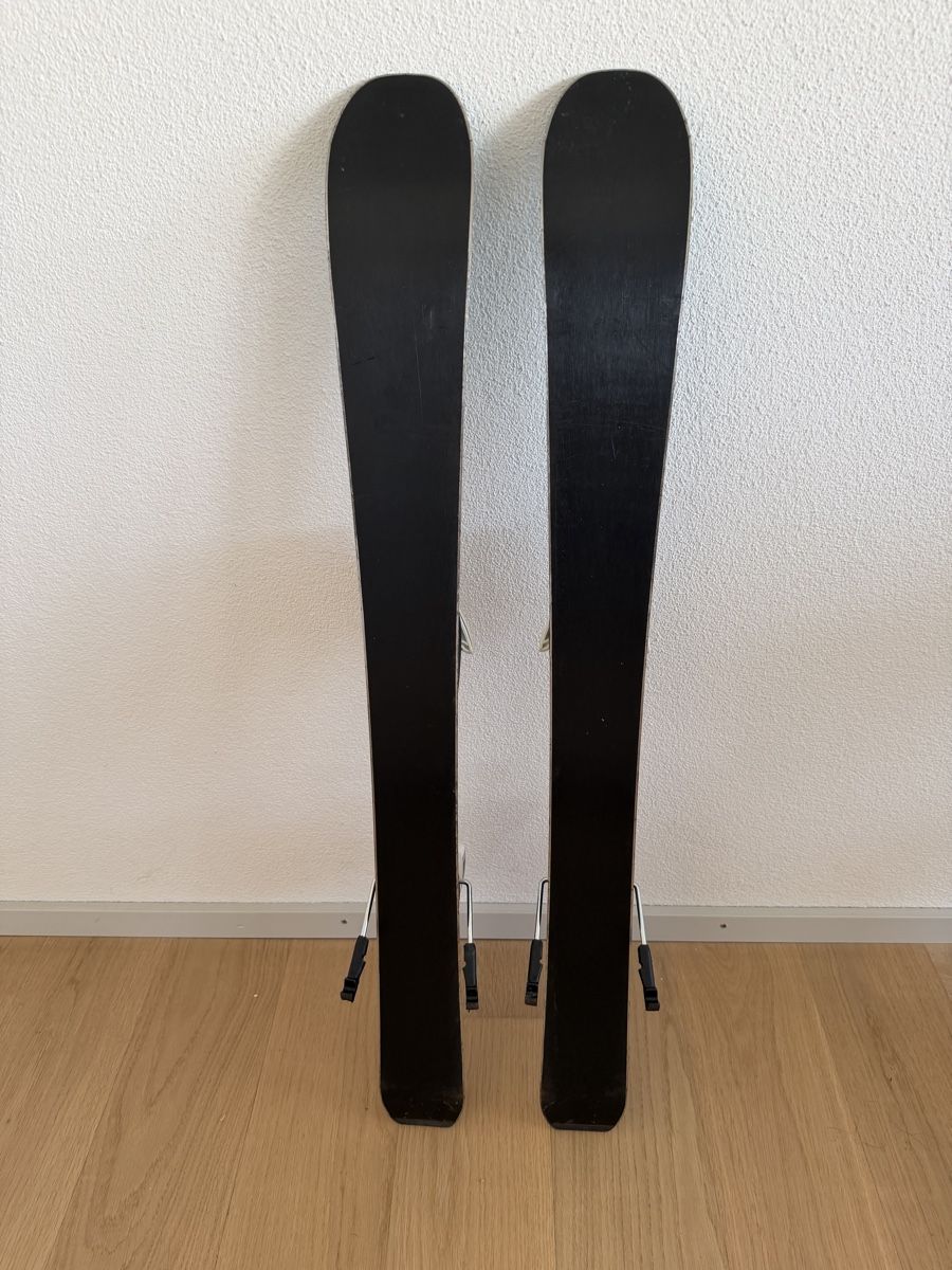 Atomic Skis: Kinder Ski - Atomic - 80 cm – Gebraucht aus Zürich von Jamawokee19 2