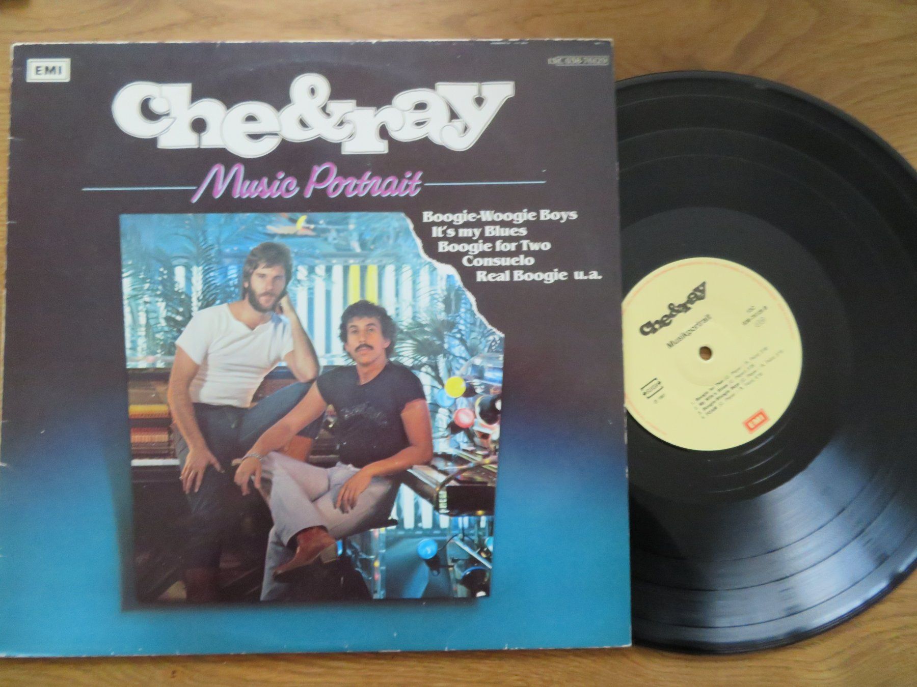 Dischi in vinile: CHE U RAY MUSIC PORTRAIT – Nuovo (secondo la descrizione) da Zürich venduto da max_cp5f