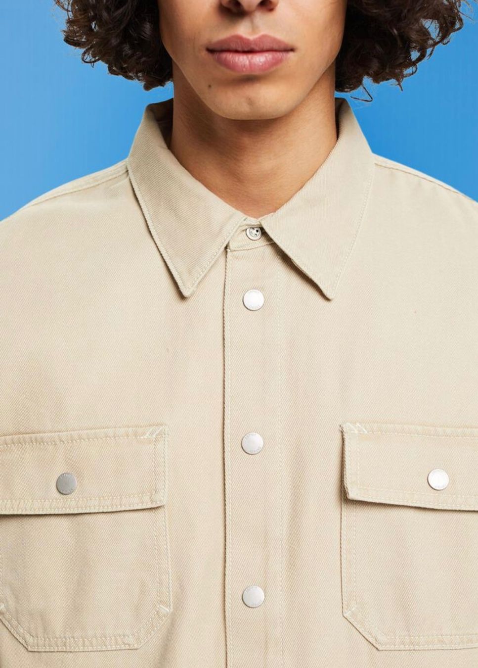 Esprit Camicie: Kurzärmeliges Hemd im Boxy-Style – Nuovo e nell'imballaggio originale da Wittenbach venduto da bes_k8vr 4