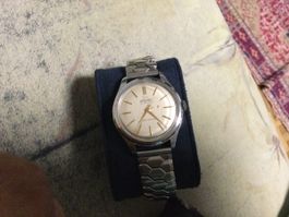ERGUEL Swiss Made uhr Handaufzug läuft sehr gut Herren 