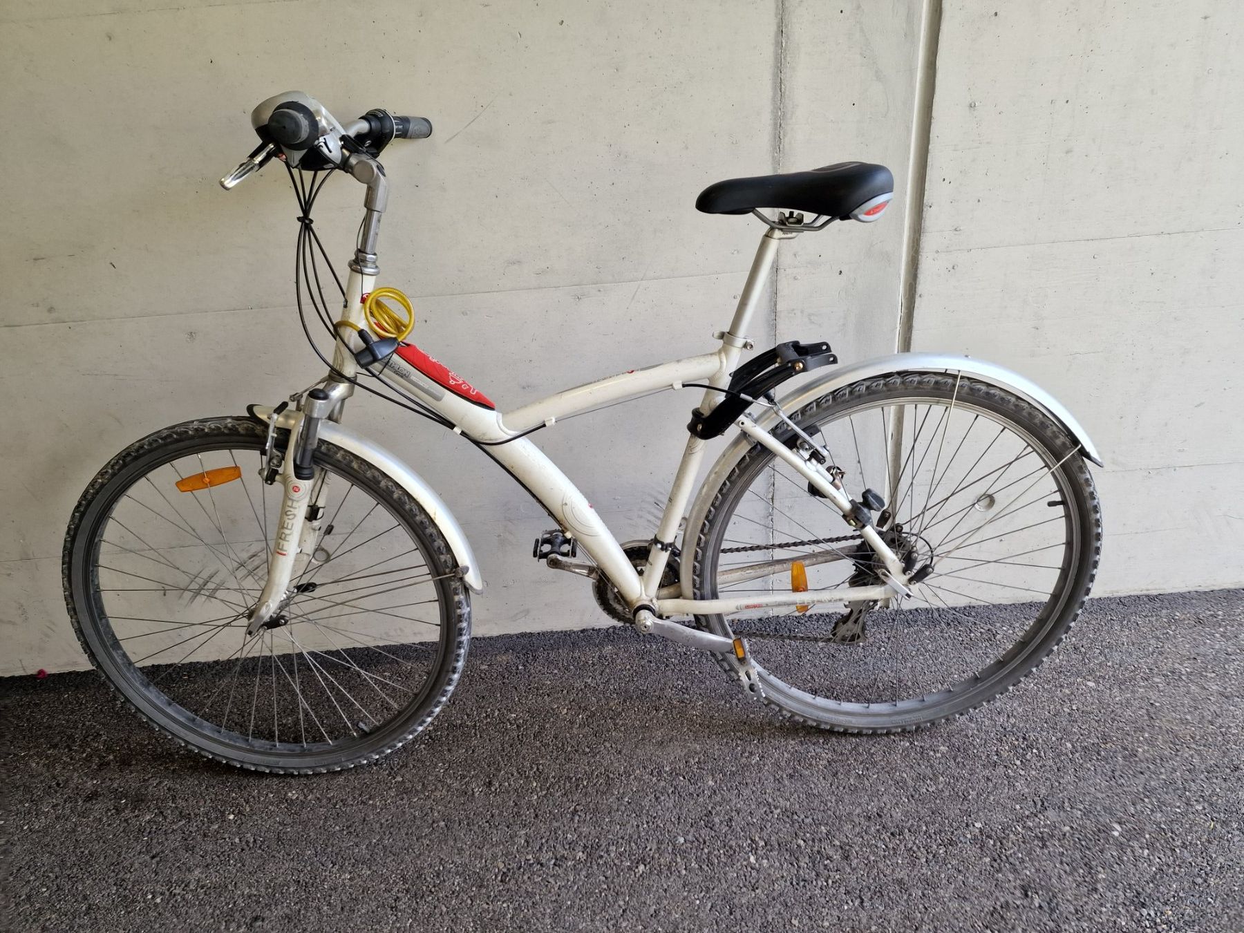 Decathlon Biciclette: Fahrrad B-Twin Decathlon – Usato da AU-ZH venduto da Trinity_W