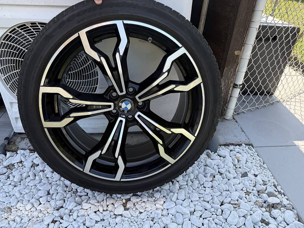 Cerchioni: Jantes Felgen Bmw M tech 21pouces – Usato da Collombey venduto da igor.pavlov 1