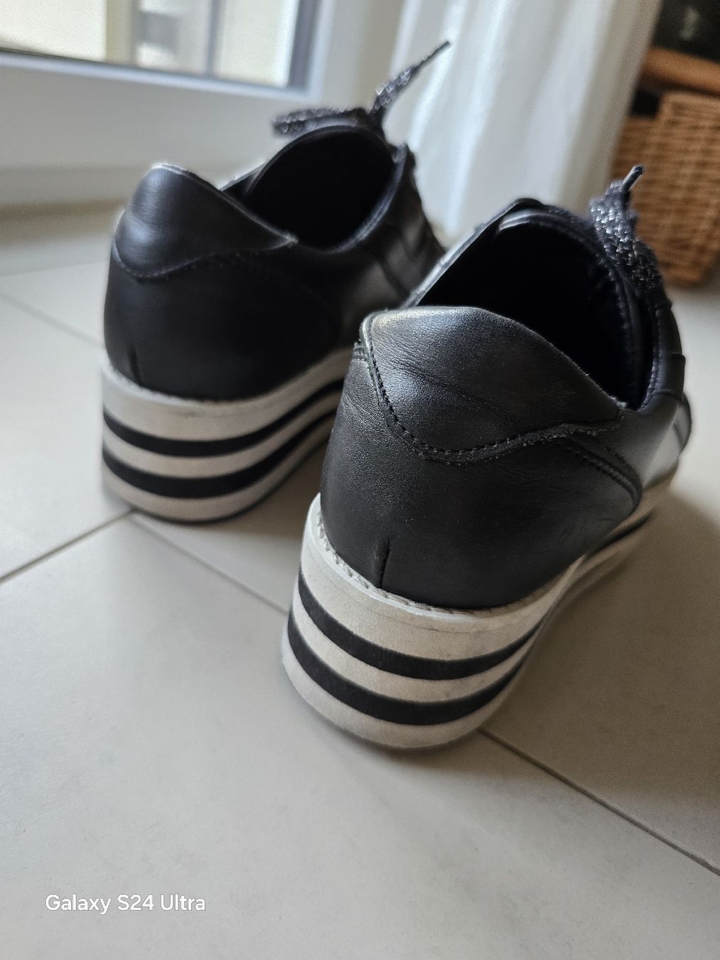 Alba Moda Damenschuhe: Schwarze Leder Plateau Sneaker Gr. 38 – Gebraucht aus Kloten von Salentina64 3