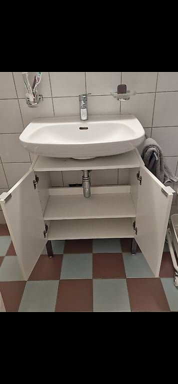 Badezimmermöbel: Meuble sous lavabo blanc  CHF 40 – Gebraucht aus Rolle von mon_dl2l 1