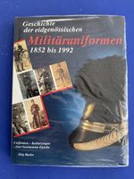 Eidgenössische Militäruniformen 1852 bis 1992 OVP