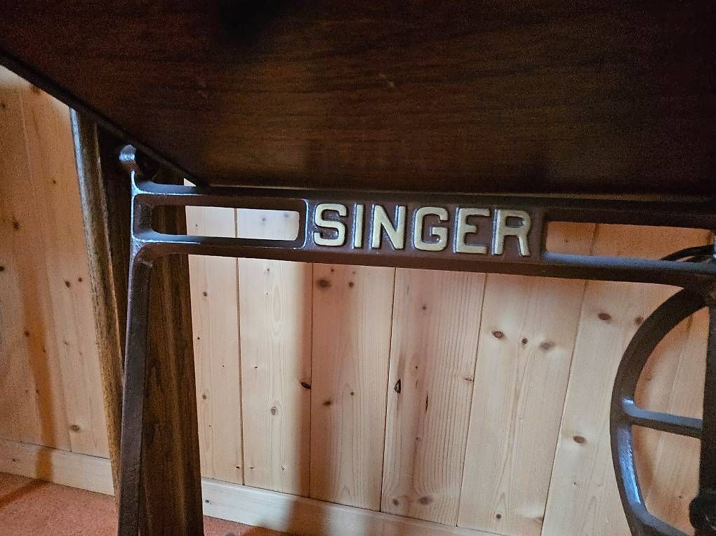 Singer Nähmaschinen: Alte Singer Nähmaschine K88 – Gebraucht aus Mels von WendySchumacher 2