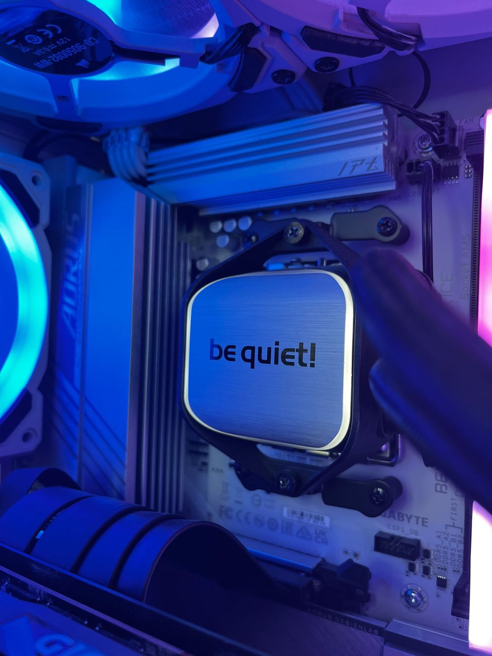 PC: Gaming PC High End, DDR5, wie neu – Usato da Ermatingen venduto da nik_y658 3