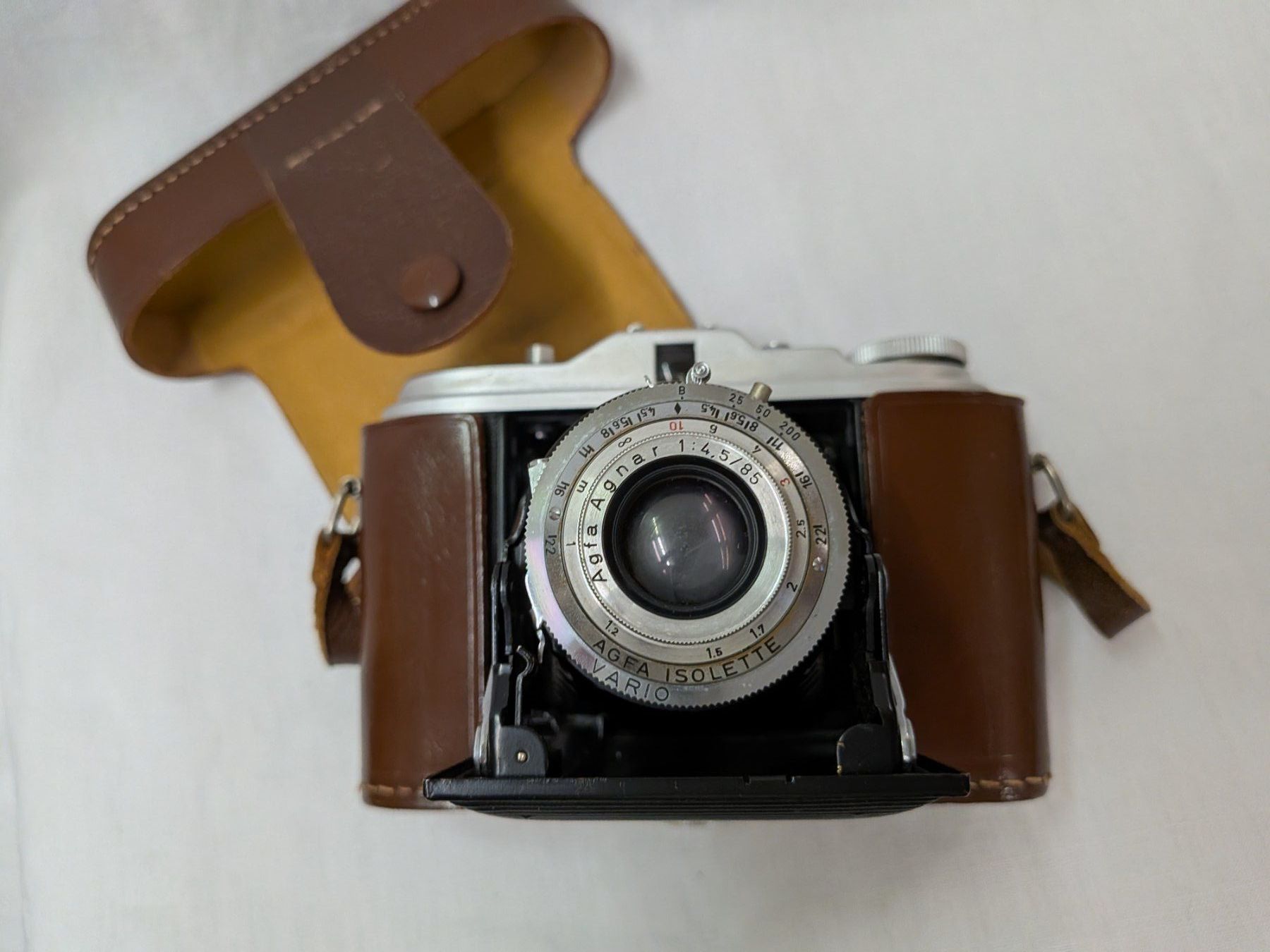 Agfa Fotocamera: Fotoapparat Agfa Isolette Made in Germany – Usato da Emmen venduto da Brockofsky 1