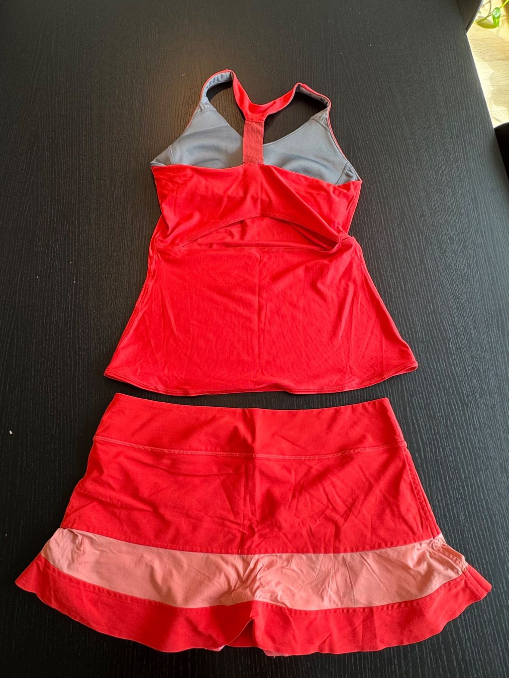 Nike Kleiderpakete: Nike Tennis Set, Grösse M – Gebraucht aus Zürich von rahelitas 1