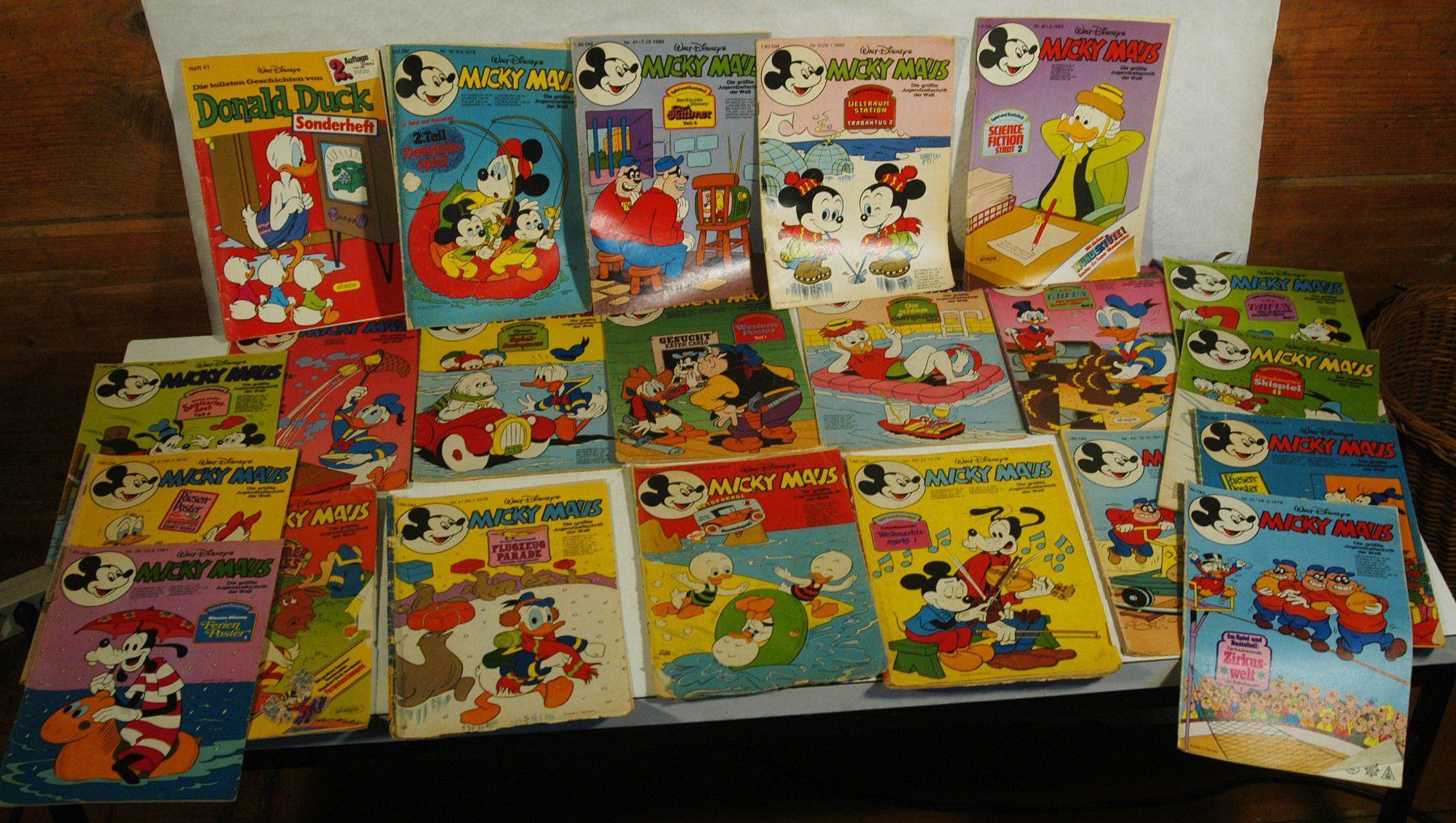 Fumetti: Micky Mouse Hefte 22 Stück um 1980 – Usato da Herisau venduto da Wisen