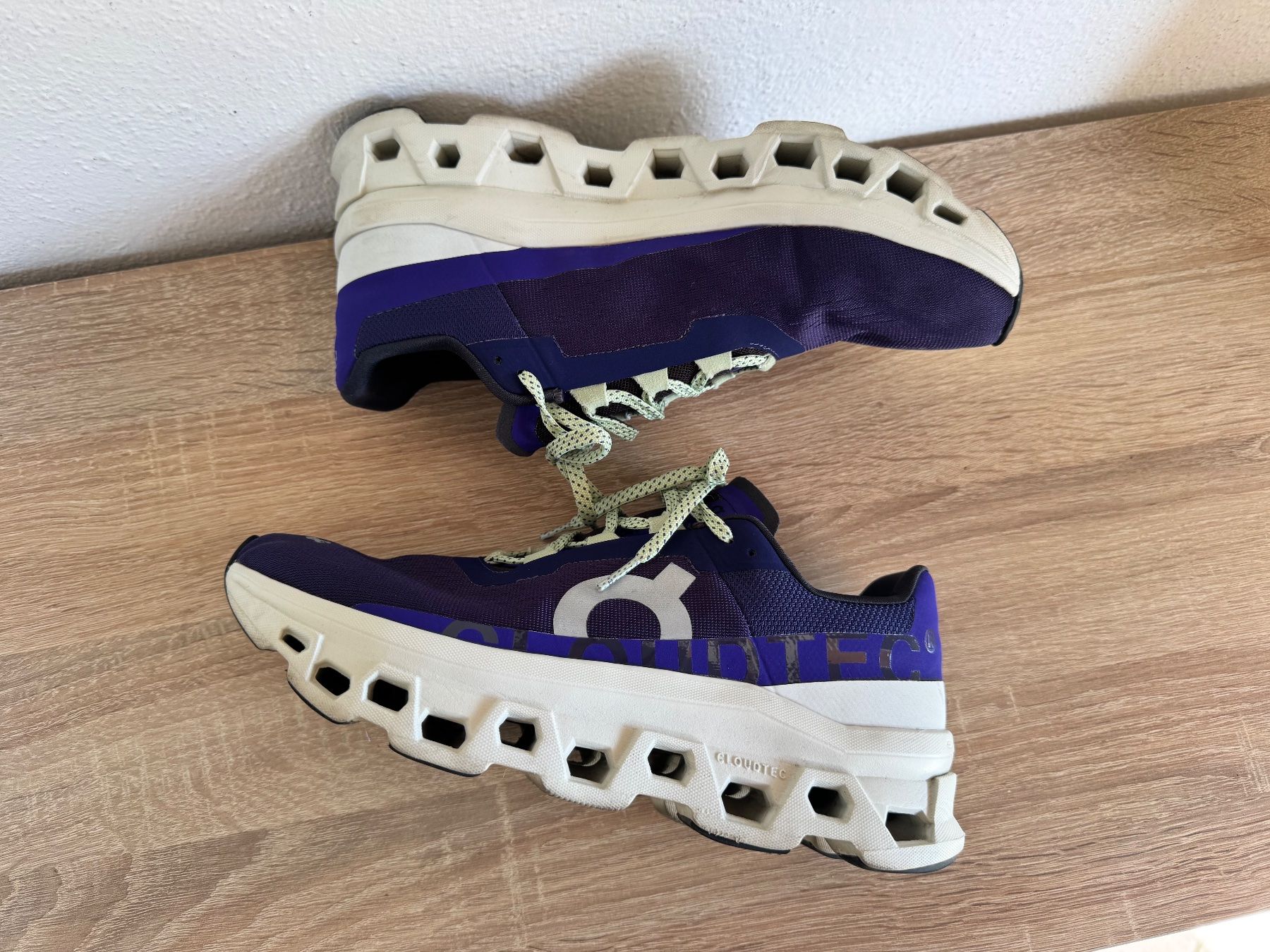 On Scarpe da uomo: ON Laufschuhe Cloudmonster Gr 43 – Nuovo (secondo la descrizione) da Frauenfeld venduto da difi67 5
