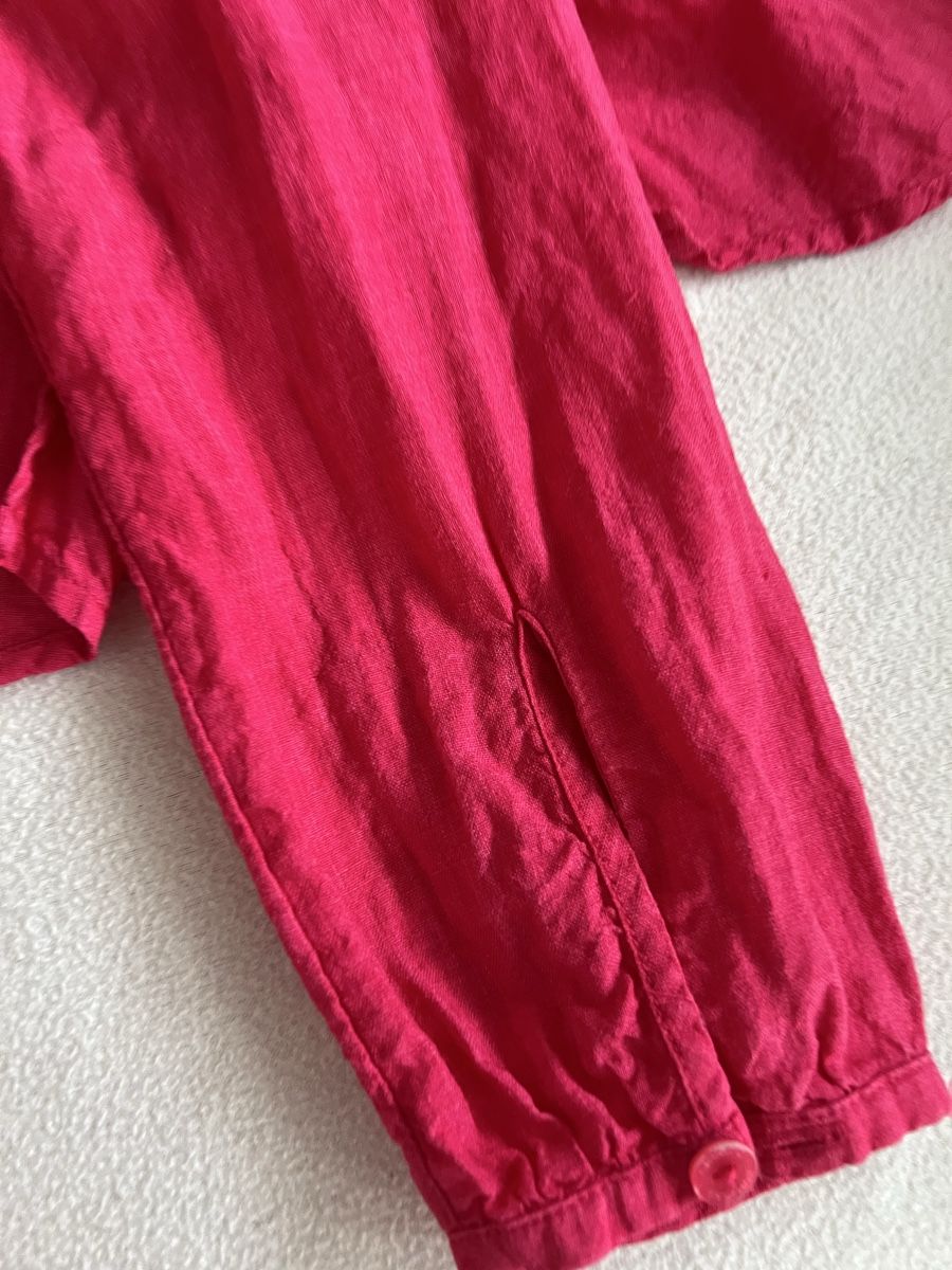 T-shirt: 100% Linen pink tshirt size S – Usato da Zürich venduto da dor_9l9g 5