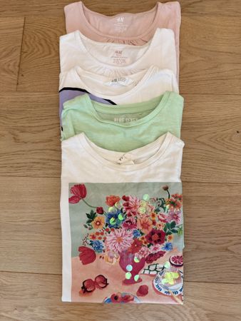 5 Girls T-Shirts Bundle Size 134-140 good condition