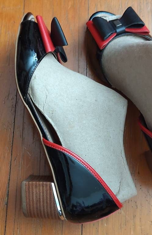 Damenschuhe: Chaussure taille 40 – Gebraucht aus Lausanne von Auree_D 1