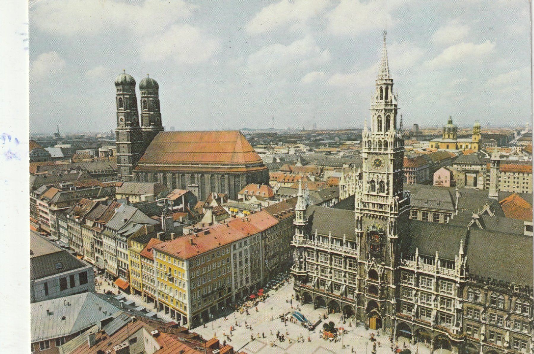 Cartoline postali: München Teilansicht – Usato da Lumbrein venduto da made02
