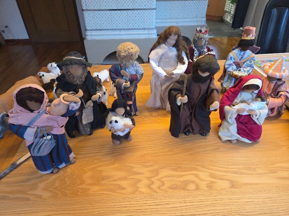 Statuette: Handgemachte wunderschöne Krippenfiguren – Usato da Gähwil venduto da Halby 6