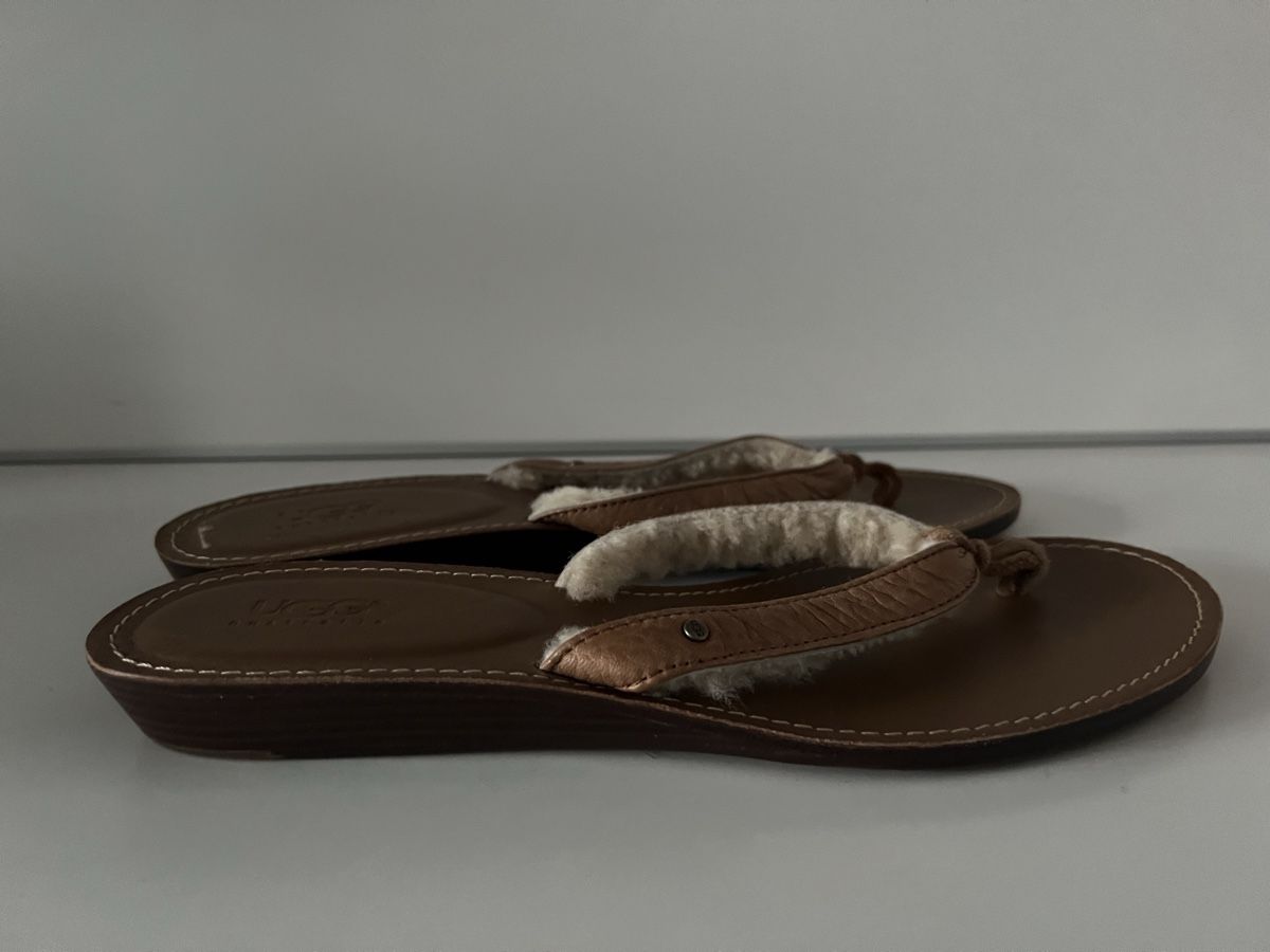 Ugg Scarpe da donna: Ugg Flip Flop Leder Neu Gr.40 – Nuovo (secondo la descrizione) da zürich venduto da kira.jj 4