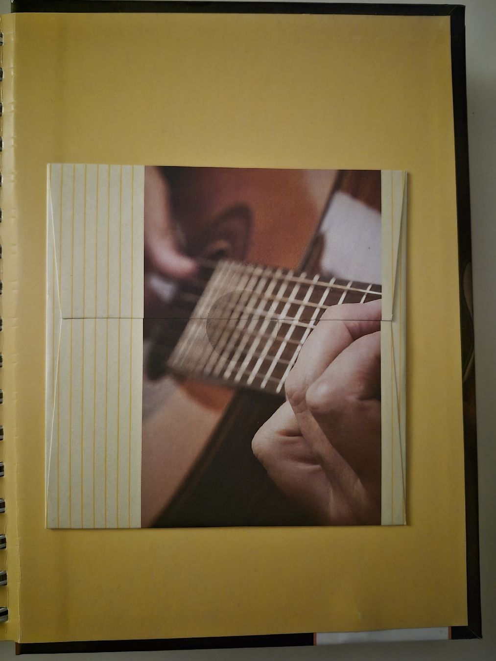 Strumenti musicali: Gitarre mit Buch&CD – Usato da Dielsdorf venduto da BARDARRU 2