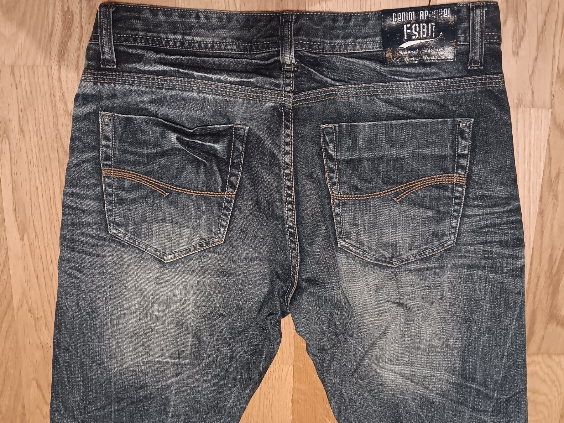 Jeans: Jeanshose Grösse 33/34 – Nuovo (secondo la descrizione) da aarburg venduto da macacito 5