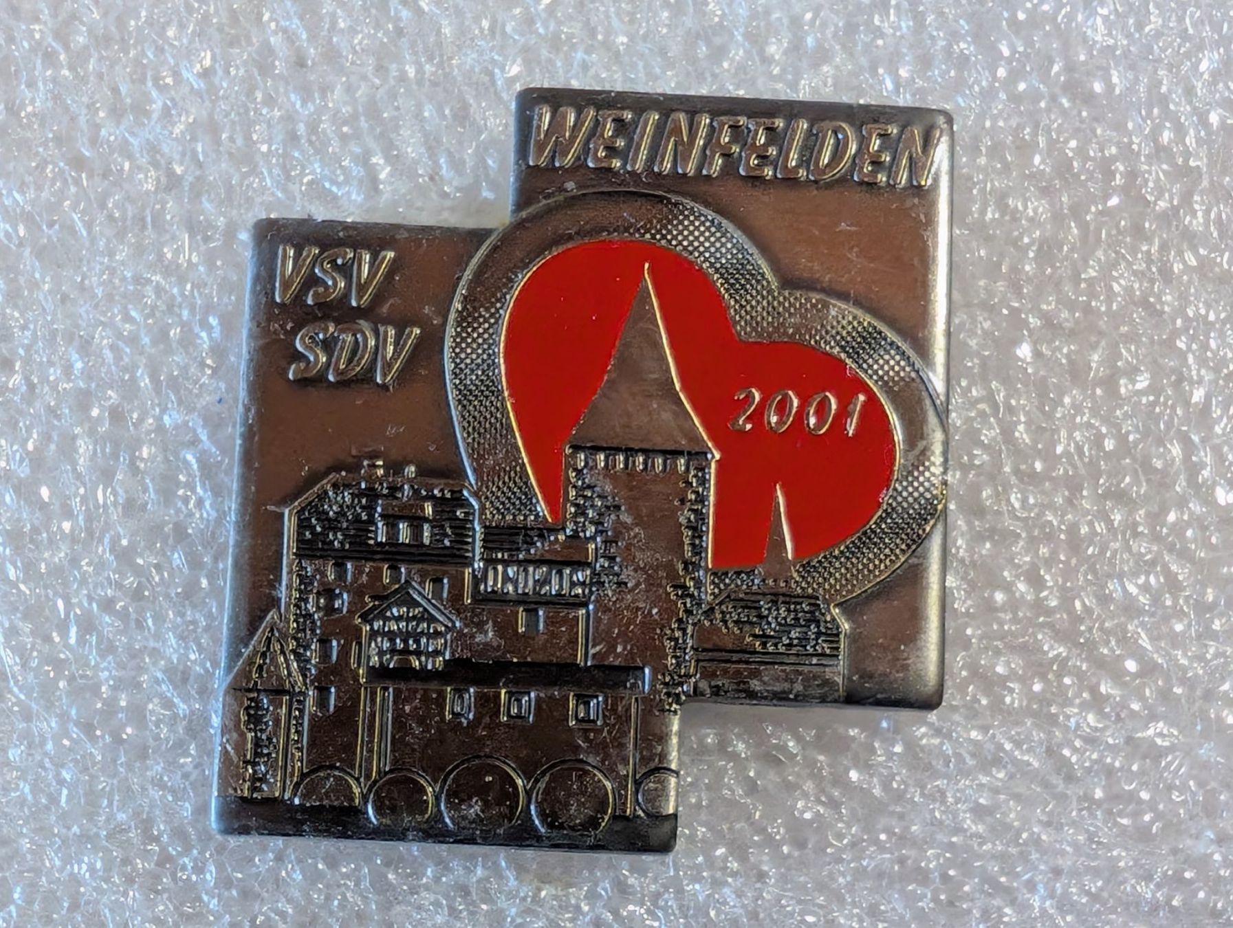 Plaquettes & Badges: Ansteckpin 233: VSV Weinfelden – D'occasion à Oppligen par Pin-Fall-Shop