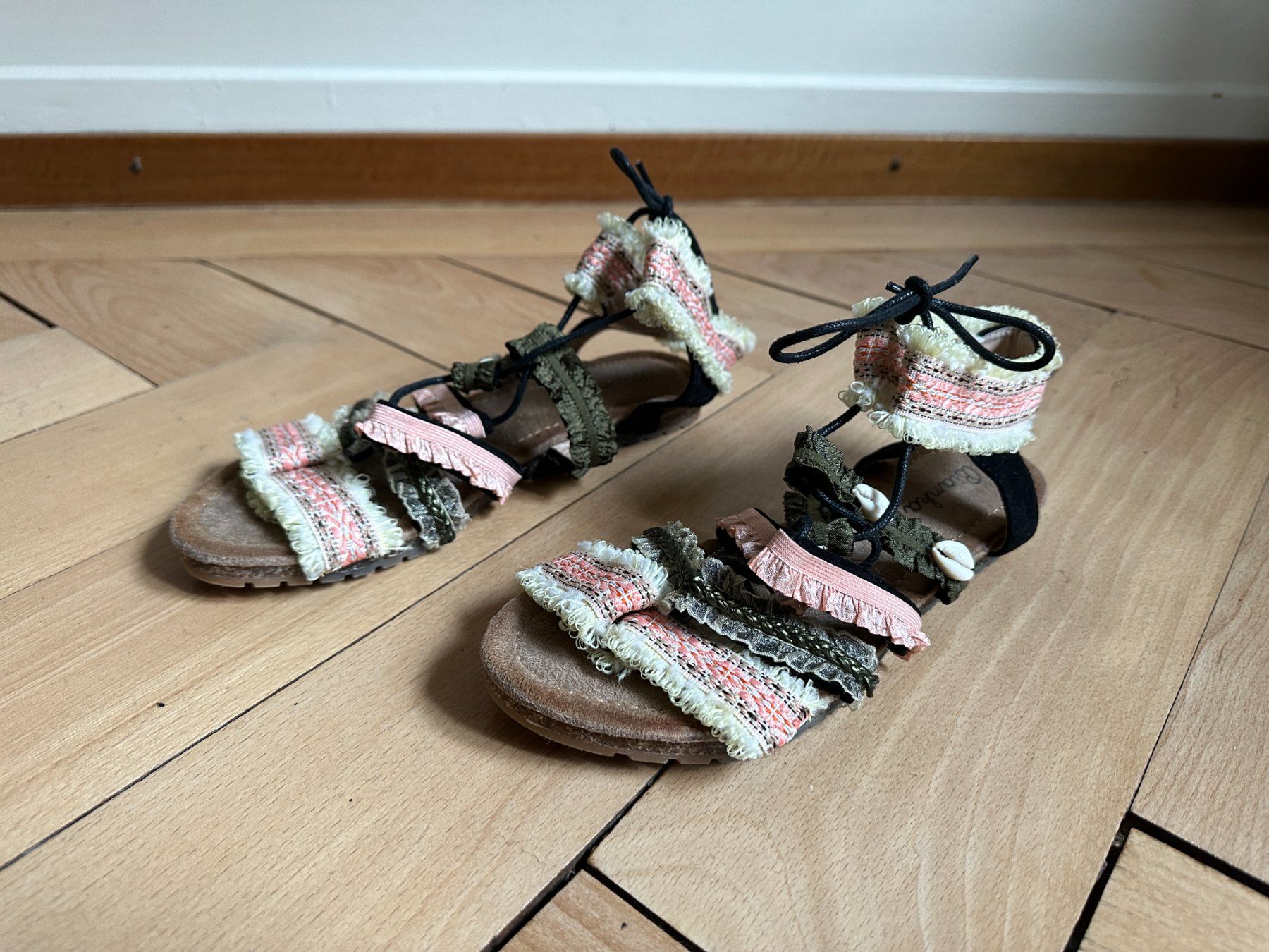 Scarpe da donna: BIANKA - Hippie Boho Sandale 38 – Usato da Zürich venduto da Diazaio