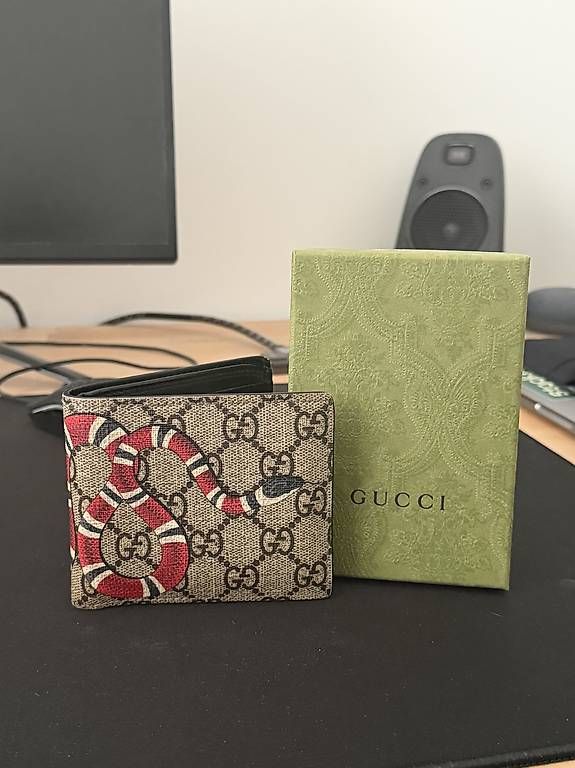 Portafogli: Borsellino Gucci – Usato da Origlio venduto da din_l552