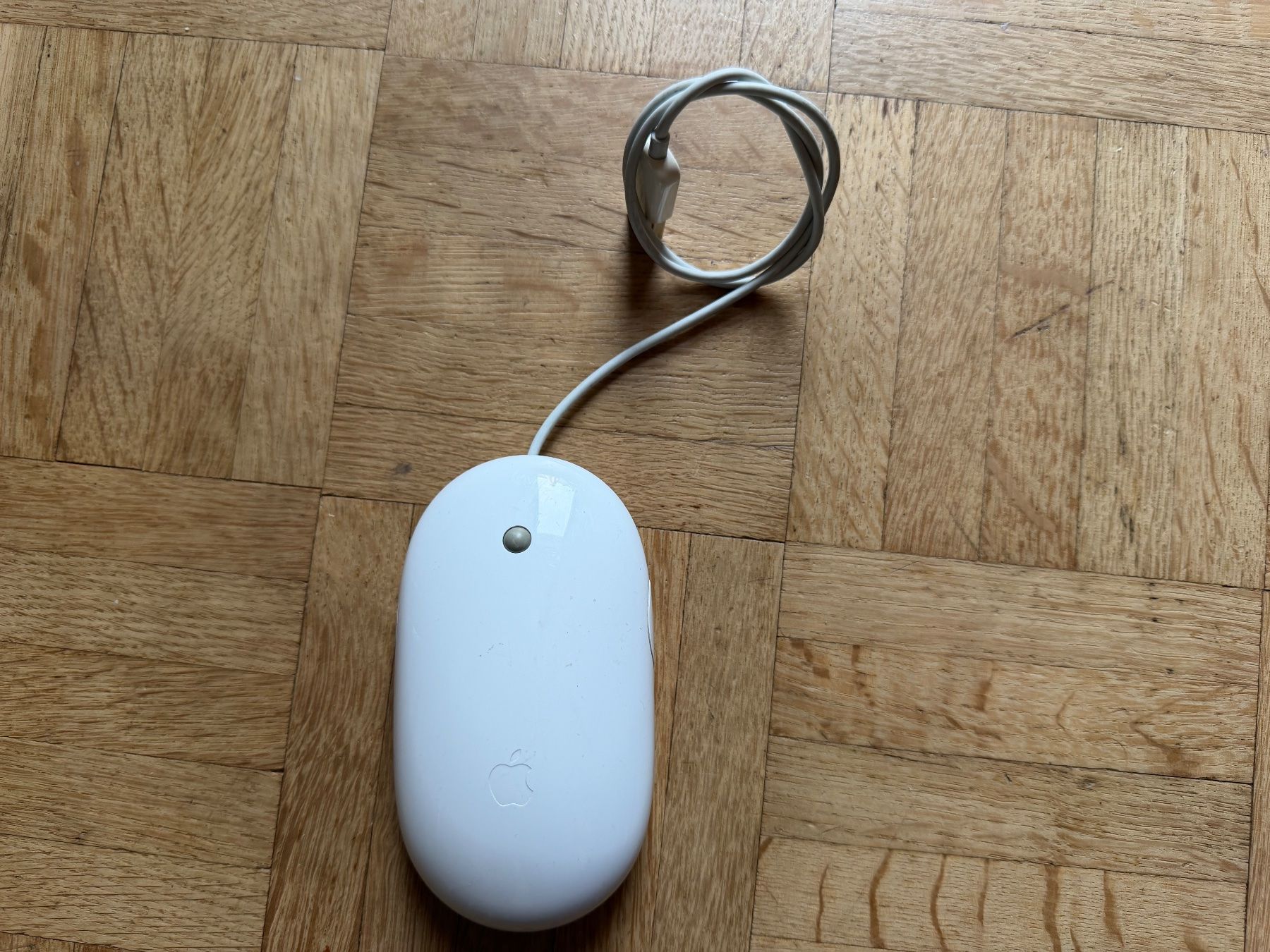 Apple Mouse: Apple Mighty Mouse A1152 – Usato da Adliswil venduto da synchrot