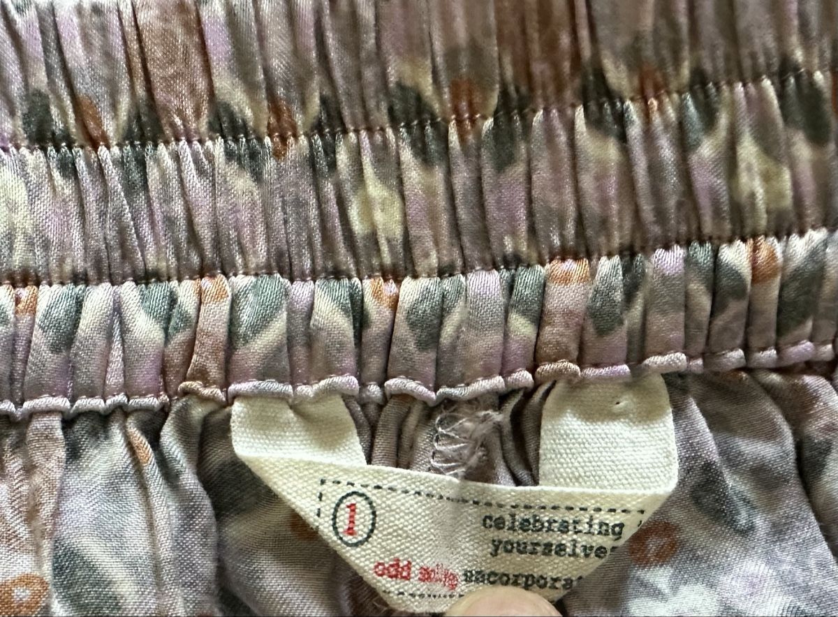 Odd Molly Pantaloni: Leichte Hose von ODD MOLLY, Gr. 1 – Usato da Bolken venduto da Spinnwebereien 5