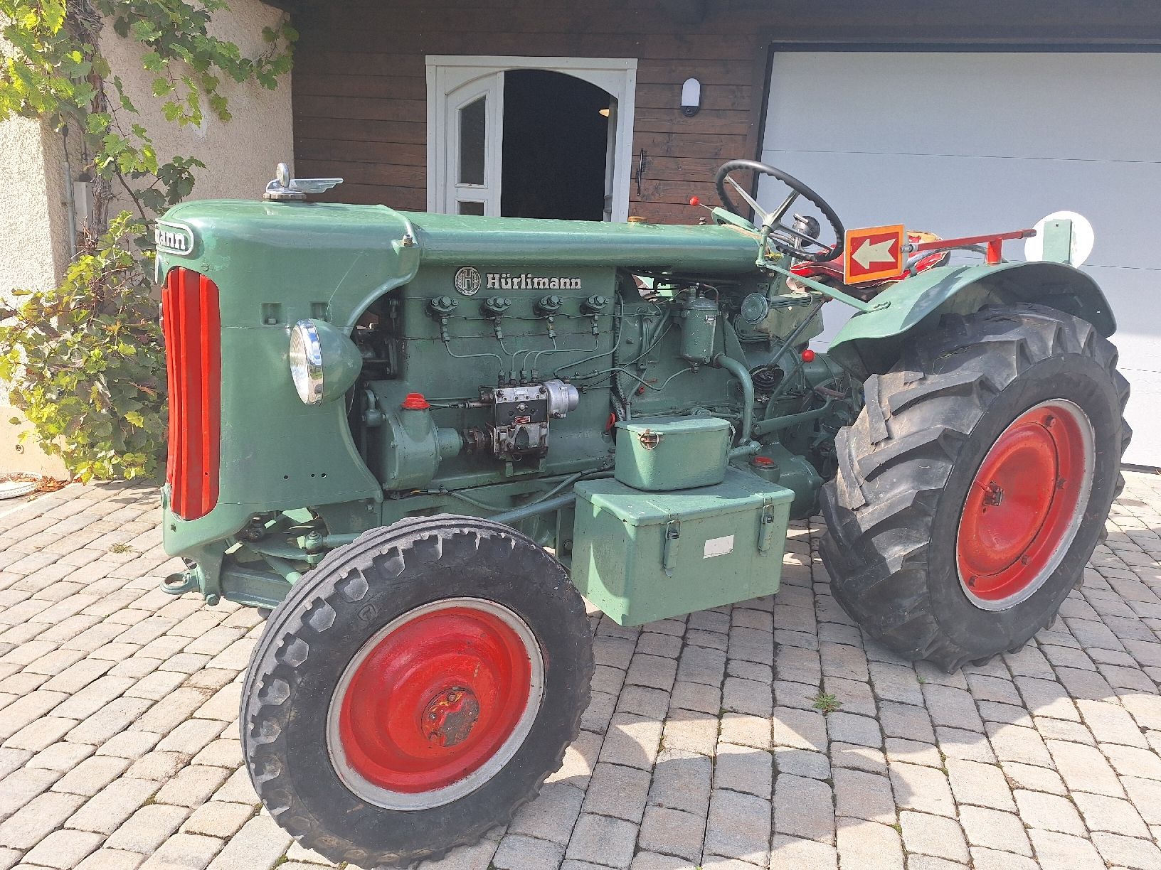 Trattori: Hürlimann D 200 Oldtimer Traktor – Usato da Eptingen venduto da Bobbl1 2