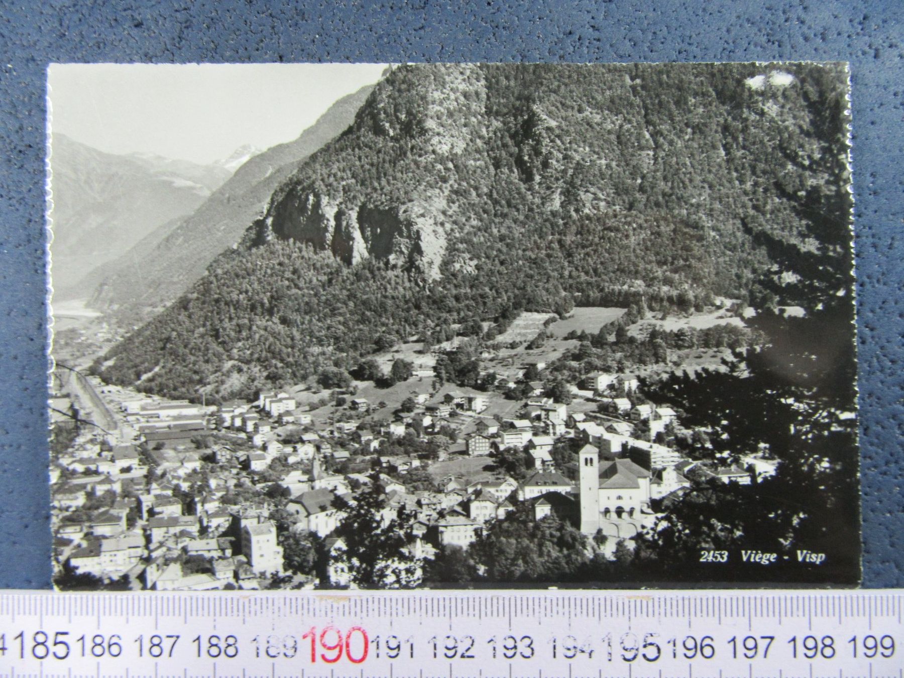 Cartoline postali: VIEGE VISP VS AK LUFTBILD – Usato da Ettingen venduto da Hausi4711