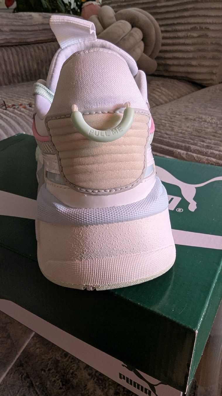 Puma Damenschuhe: Puma Sneaker. Gr.36 – Gebraucht aus Winterthur von losa_p966 5