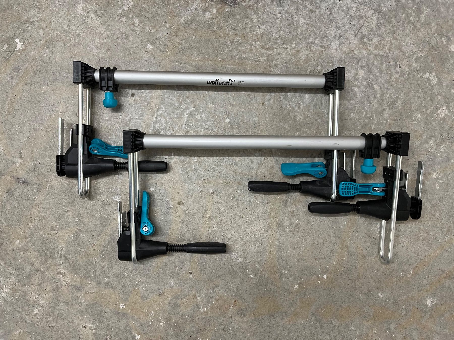 Wolfcraft Tutti gli attrezzi: 2x Wolfcraft Türzargenspanner – Usato da Zürich venduto da lui_n9lm