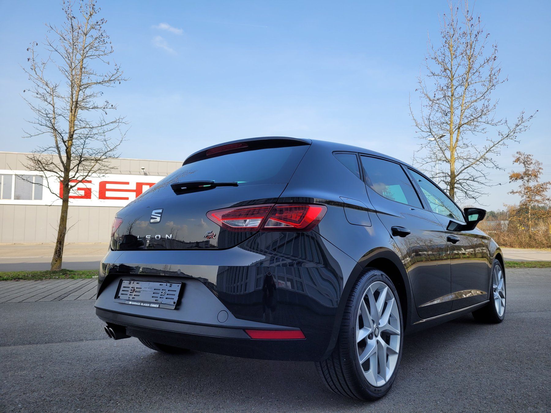 Seat Autos: SEAT Leon 2.0 TDI FR Line – Gebraucht aus Emmenbrücke von Jackpot666 2