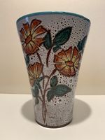 Un vase de VALLAURIS