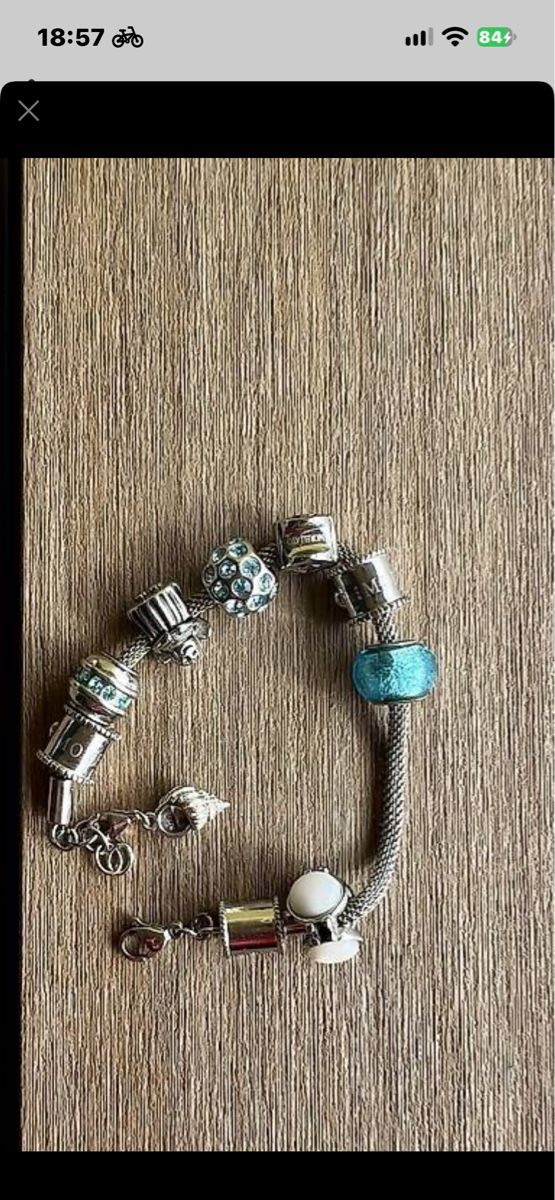 Bracelets: Bracciale Pandora con charm vari usato – D'occasion à Chiasso par fairy81