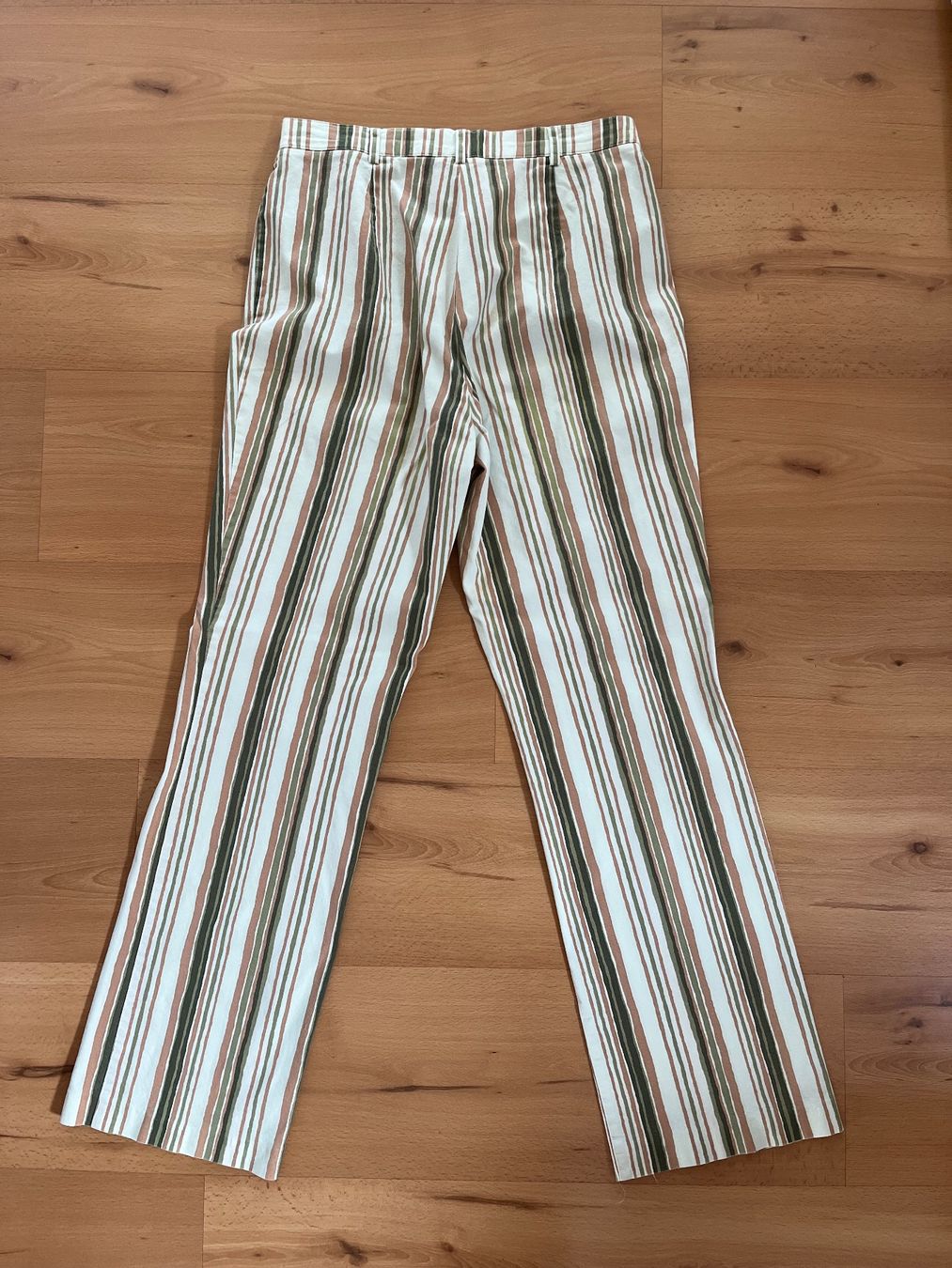 Pantaloni: Best Connection gestreifte Stoffhose – Usato da Riet (Neftenbach) venduto da kim_gfw6 6