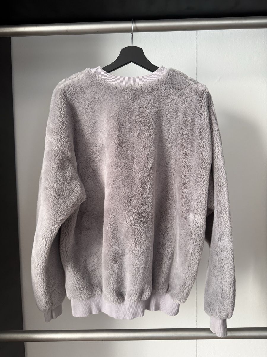 Pullover & Sweatshirts: Grey Fleece Sweatshirt – Gebraucht aus St. Gallen von trxcy 1