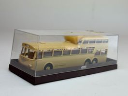 CH- Brekina Büssing 1 1/2 Decker beige