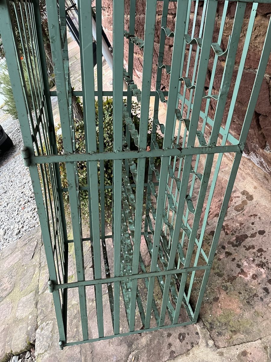 Tutte le decorazioni: Weinschrank Weinkäfig Winlagerschrank – Usato da Brienz BE venduto da hey_z9vg 3