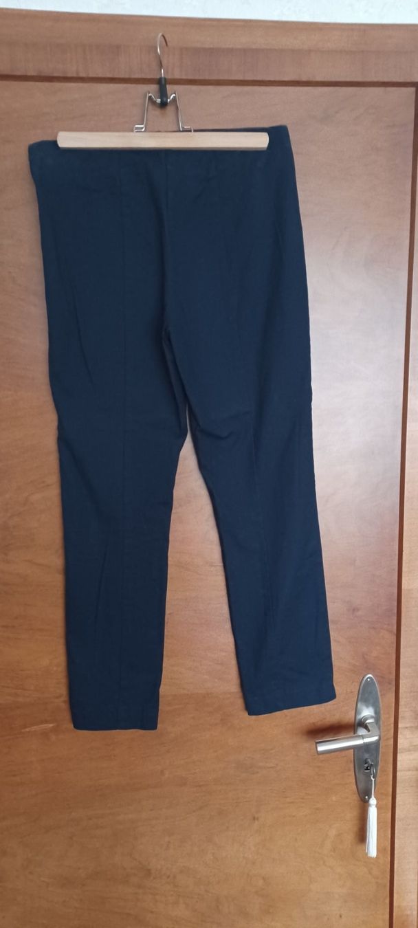 Hosen: Hose von OVS – Gebraucht aus Menziken von Nikkimcanton 1